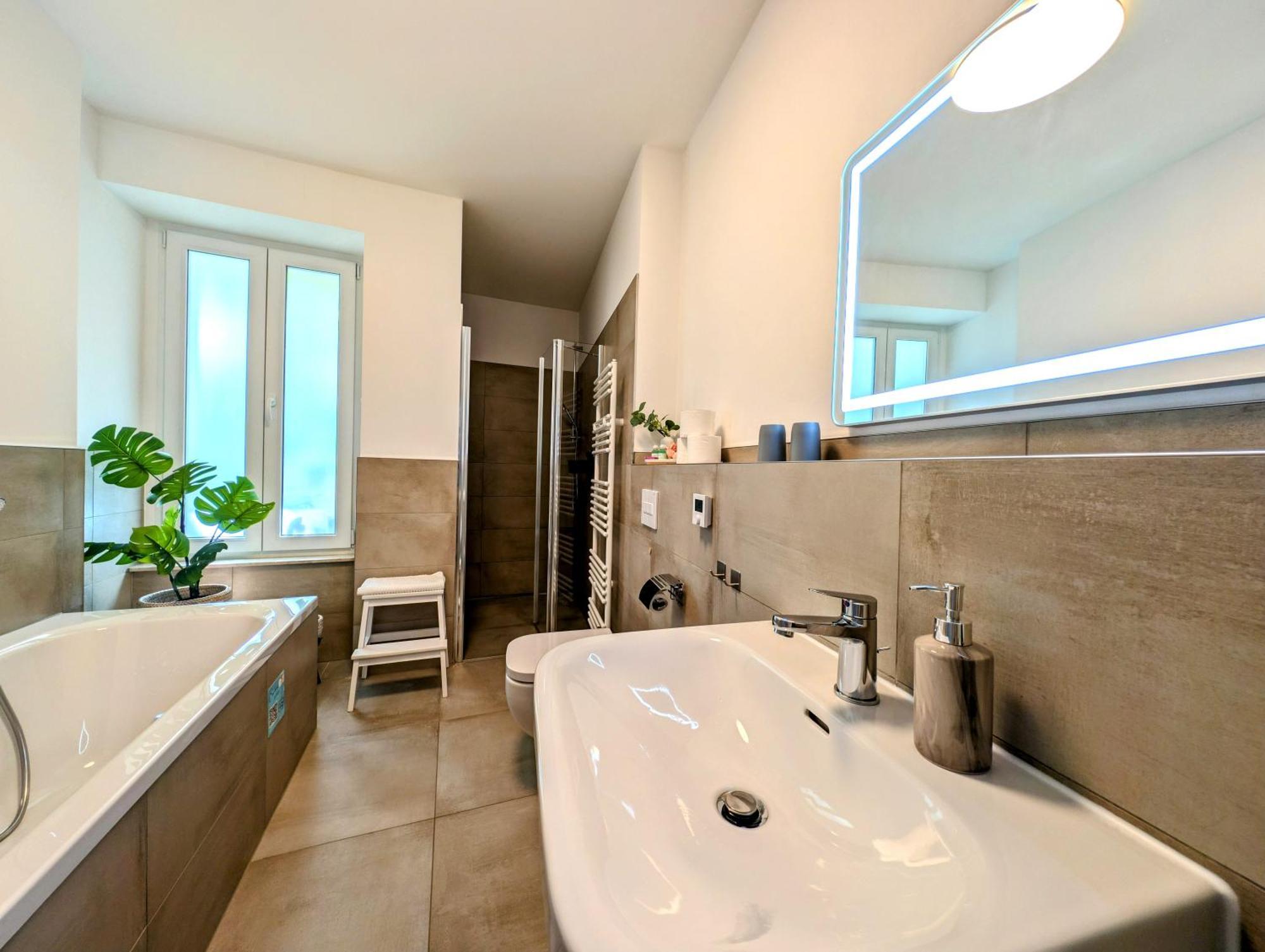ארפורט Bohnapartments - Altstadtoase - Balkon Und Garten - Wlan מראה חיצוני תמונה
